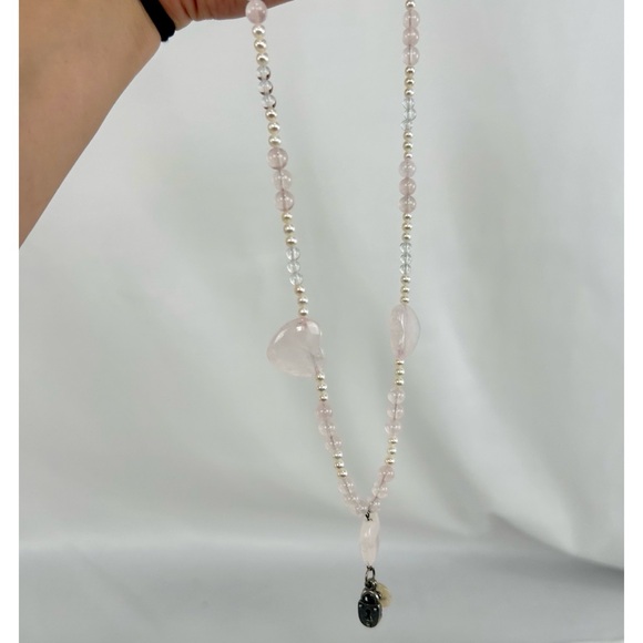Rose Quartz Hearts and White Pearls Beaded Necklace - Picture 2 of 6